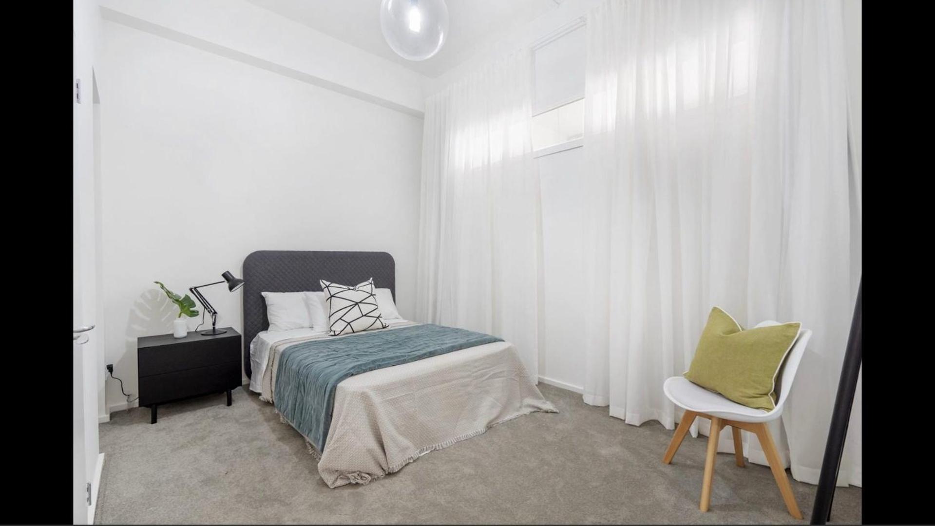 Arthur Spacious 2 Bedrooms Wifi Public Parking Closeby- 53 Cook Street Apartment *