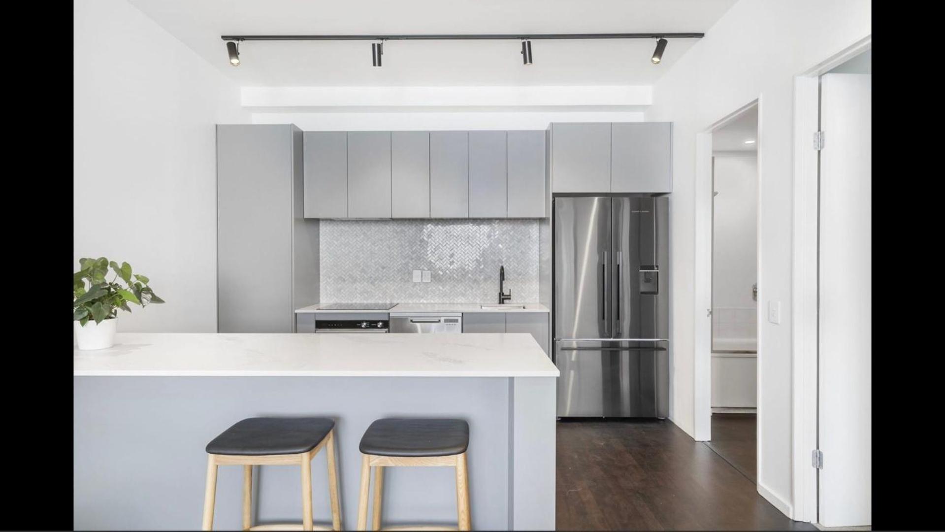 Arthur Spacious 2 Bedrooms Wifi Public Parking Closeby- 53 Cook Street *